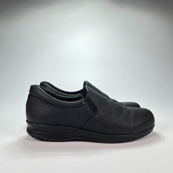 SAS Patriot Black Slip On Slip Resistant Round Toe Shoes Women's Size 7.5 - Picture 1 of 10
